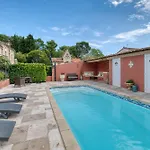 度假居 Chateau Bethanie